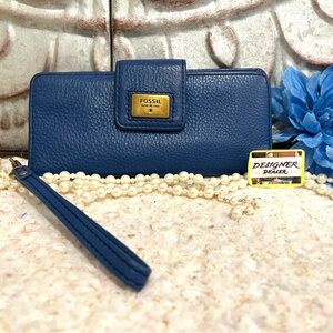 FOSSIL Quinn Leather Wallet Wristlet Blue EUC!